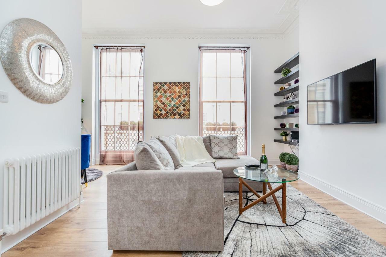 Bright & Spacious 4Beds Home - Kensington High Street-Olympia Londra Esterno foto