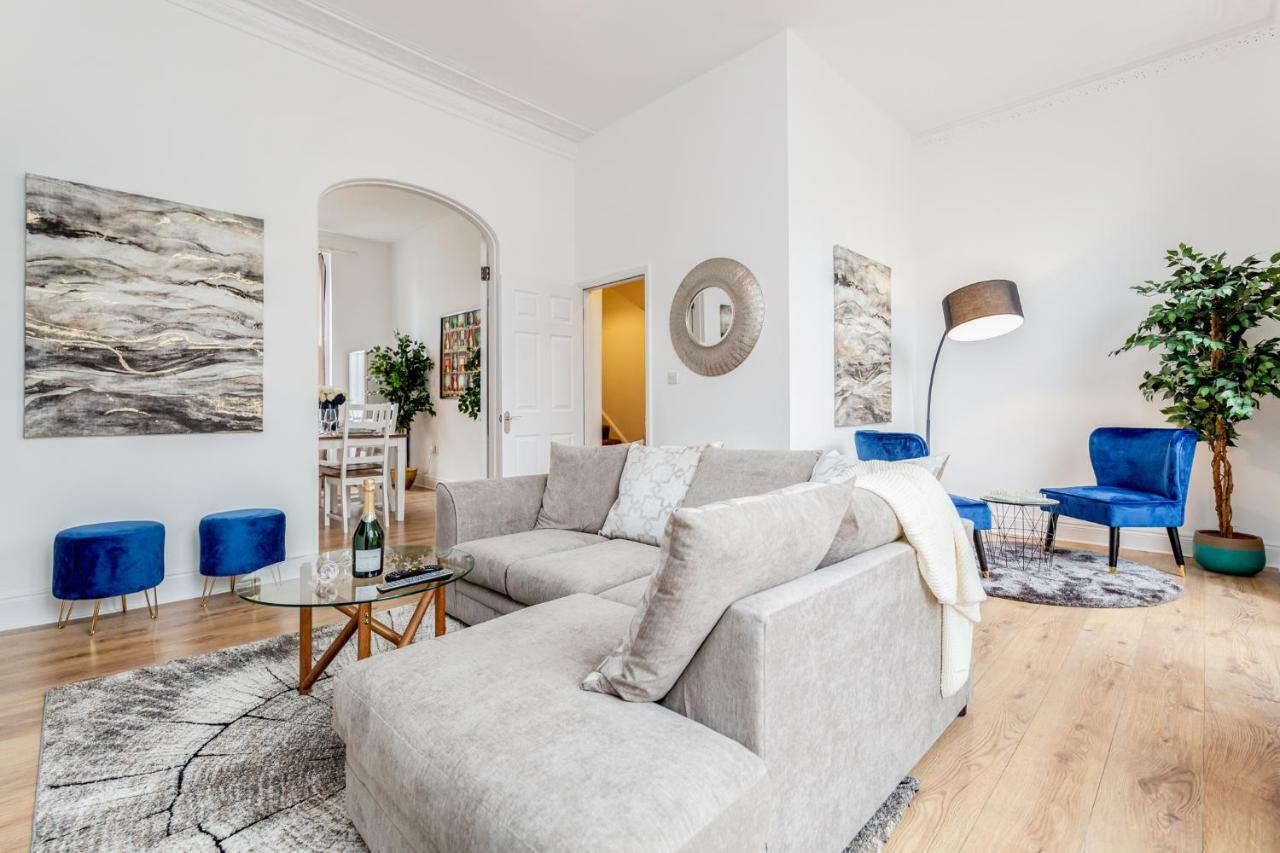 Bright & Spacious 4Beds Home - Kensington High Street-Olympia Londra Esterno foto