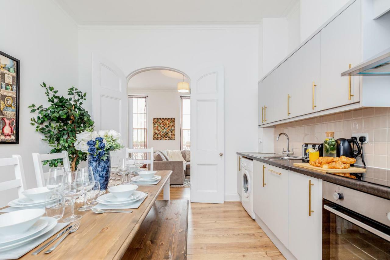 Bright & Spacious 4Beds Home - Kensington High Street-Olympia Londra Esterno foto