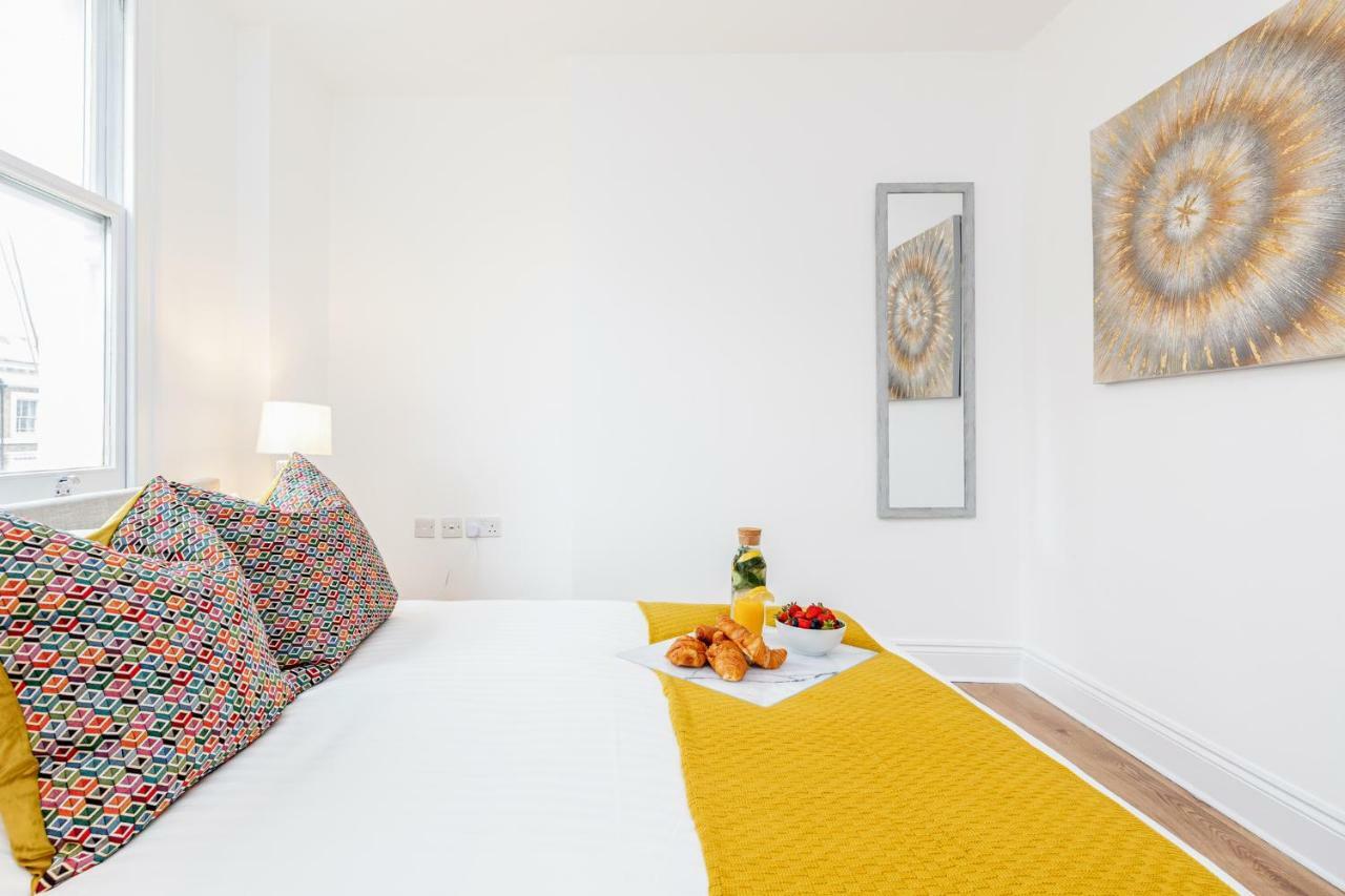 Bright & Spacious 4Beds Home - Kensington High Street-Olympia Londra Esterno foto