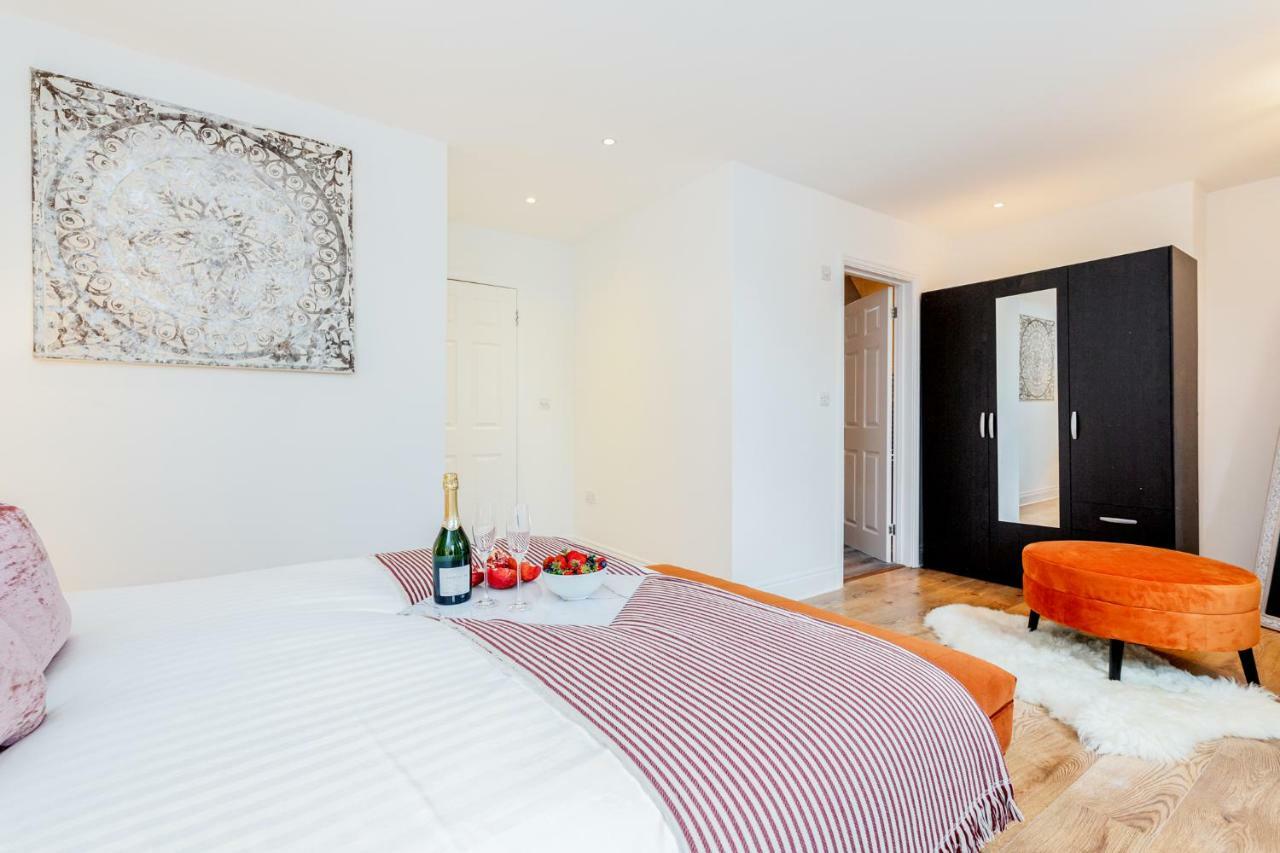 Bright & Spacious 4Beds Home - Kensington High Street-Olympia Londra Esterno foto